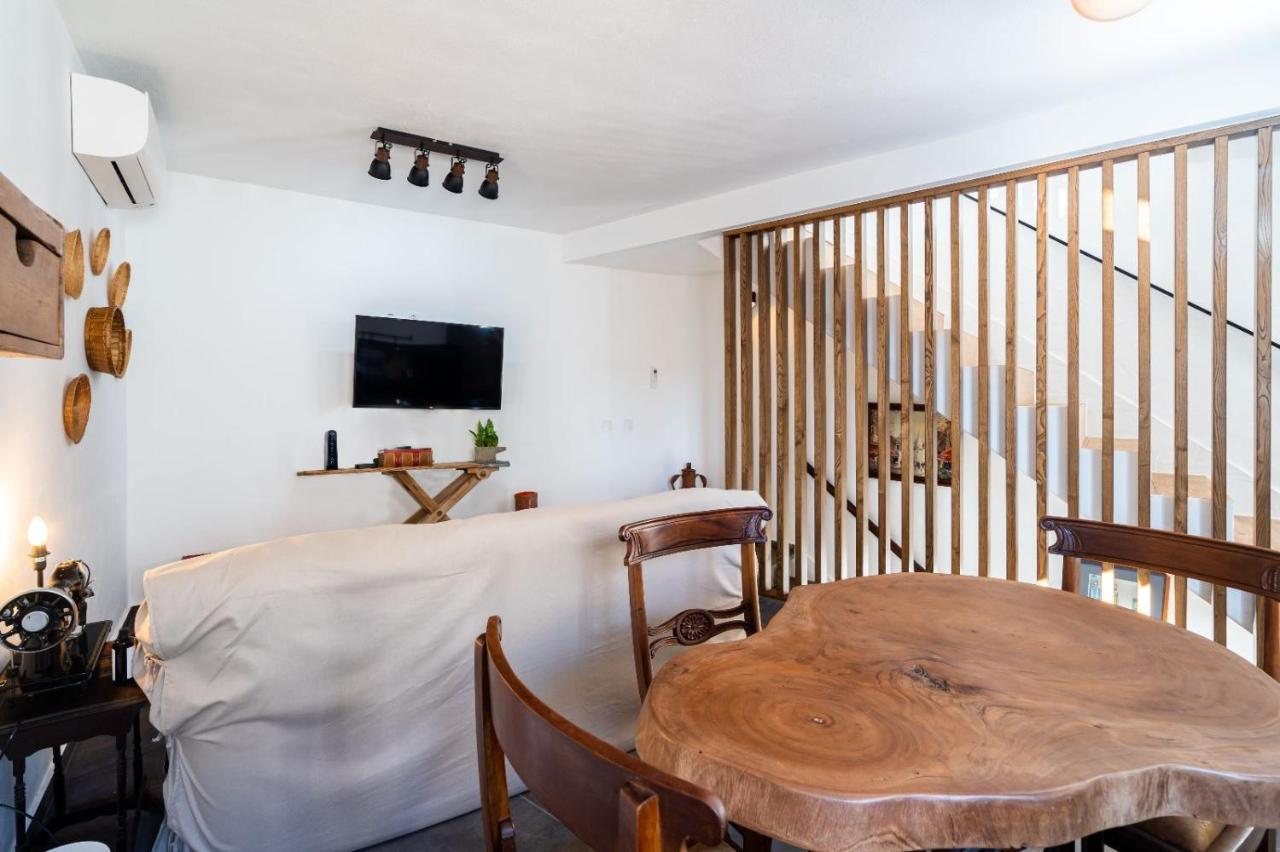 Casa Estabulo- Cozy Rustic Farmhouse Loft Touro Estombar Exterior photo