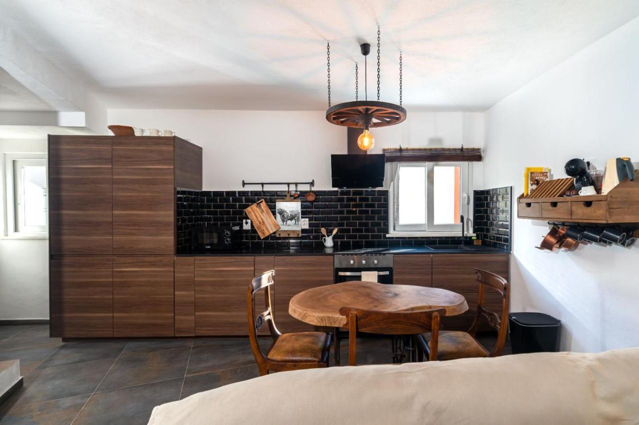 Casa Estabulo- Cozy Rustic Farmhouse Loft Touro Estombar Exterior photo